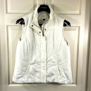 Wine’s XL Vest: Sonoma, Puffer, Cream White, Zip, Buttons